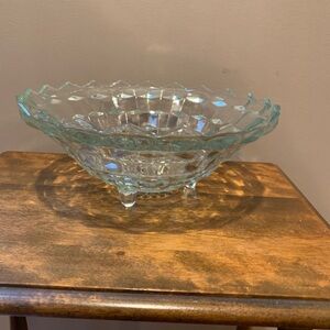 Elegant Glass Bowl with Diamond Pattern